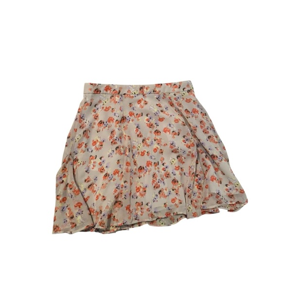 NWT Women's BCBGeneration multicolored Pink floral mini skirt size 2 - Picture 2 of 6